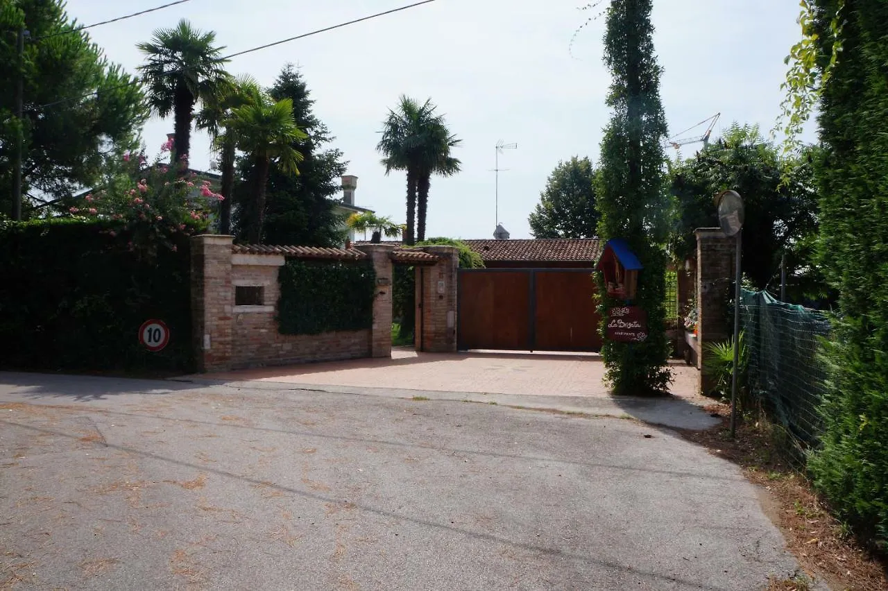 La Brigata Apartments Orange House Cavallino-Treporti 0*,  Italy